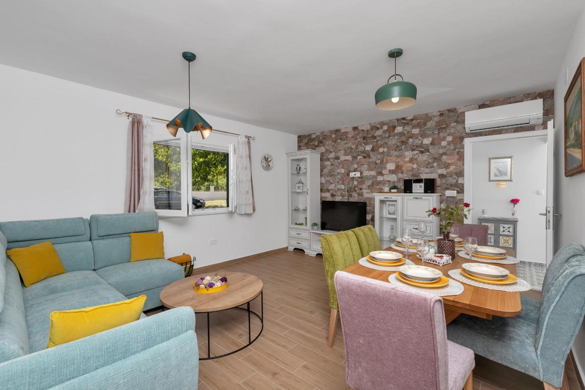 Holiday Home Danica Ozici Eksteriør billede